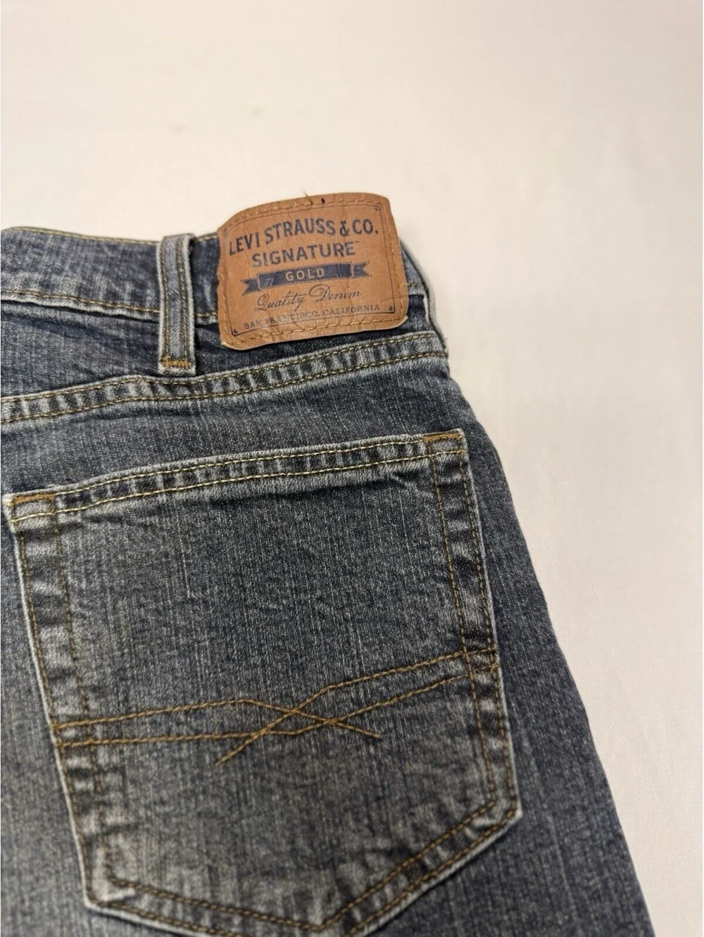 Levi Strauss Signature Jeans Mens 30x30 Blue Bootcut Medium Wash Stretch Denim
